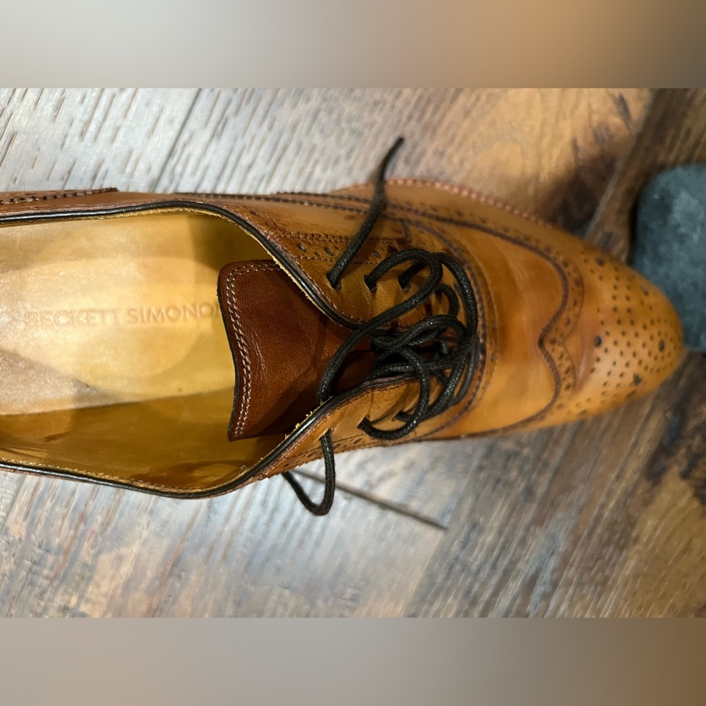 Beckett Simonon Yates Oxford - Size 9 Hand Crafted Tan Leather Dress Shoe